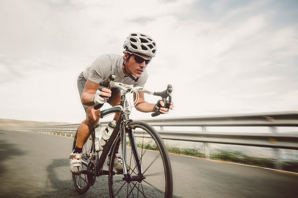 Jakie okulary na rower wybrać? Na co zwrócić uwagę?